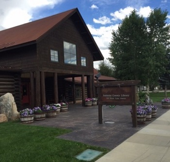 Sublette County Library in Pinesdale.