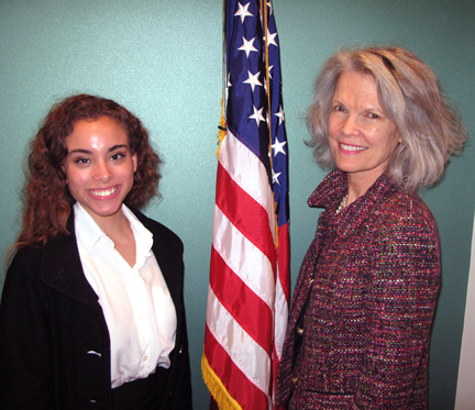 Kathryn Matthew (right), IMLS Director, poses with Josie Brown (left), IMLS intern 